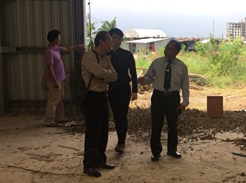 วันที่ 11 พ.ค.61 อาจารย์สุวัฒน์ นวลขาว
รองคณบดีฝ่ายบริหารวิทยาลัยโลจิสติกส์และซัพพลายเชน
มหาวิทยาลัยราชภัฏสวนสุนันทา
ได้ประชุมหารือและลงพื้นที่สำรวจในการจัดทำห้องเรียนรู้ด้าน
Logistics & Supply chain Simulation
Center กับทางทีมออแกไนซ์