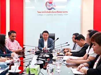 ผศ.ดร.สมเดช รุ่งศรีสวัสดิ์
รองอธิการบดีฝ่ายวิชาการมหาวิทยาลัยราชภัฏสวนสุนันทา
พร้อมด้วยผศ.ดร.สิทธิชัย ธรรมเสน่ห์
ผู้ช่วยอธิการ บดีฝ่ายวิชาการ
นางสาวสุวรรณา งามวิโรจน์
ผู้อำนวยการกองบริการการศึกษาและทีมงานจากกองบริการการศึกษาได้เข้าเยี่ยมวิทยาลัยโลจิสติกส์