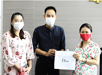 ตัวแทน บริษัท อินโนวา จำกัด เข้าพบ
ดร.ฉัตรรัตน์ โหตระไวศยะ
คณบดีวิทยาลัยโลจิสติกส์และซัพพลายเชน
และทีมผู้บริหาร เพื่อนำเสนอเทคโนโลยี VR
สำหรับการเรียนการสอนเสมือนจริง