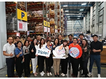 Triple I' opened its doors to welcome
teachers from the College of Logistics
to see the work.